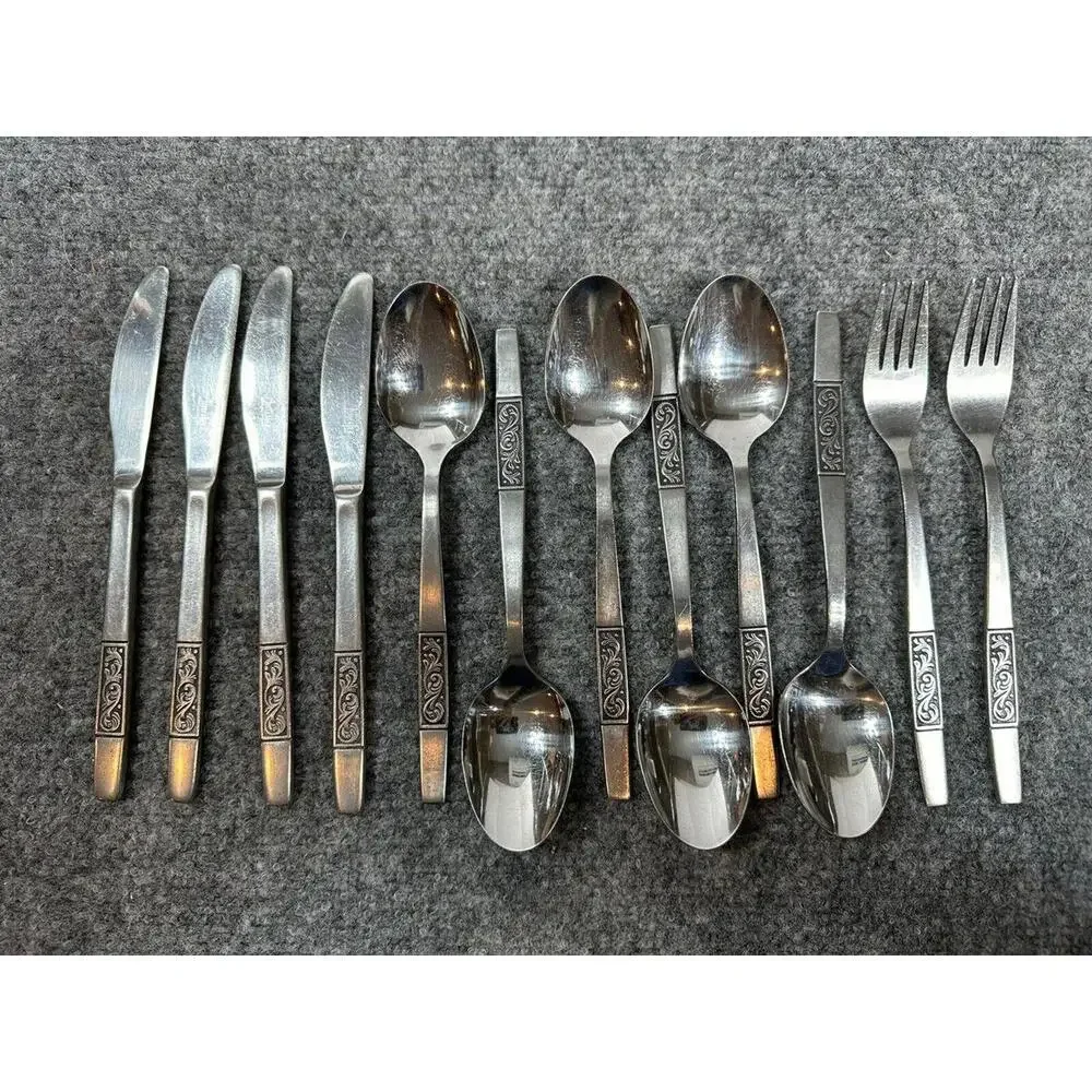 VINTAGE‎ AMEFA HOLLAND FLATWARE 12 PIECES 4-KNIVES 2-FORKS 5-SPOONS